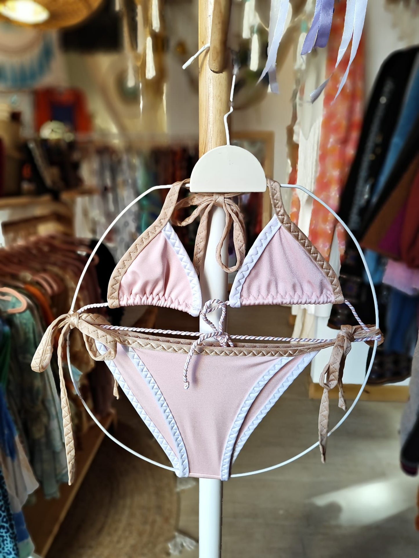 Bikini babys