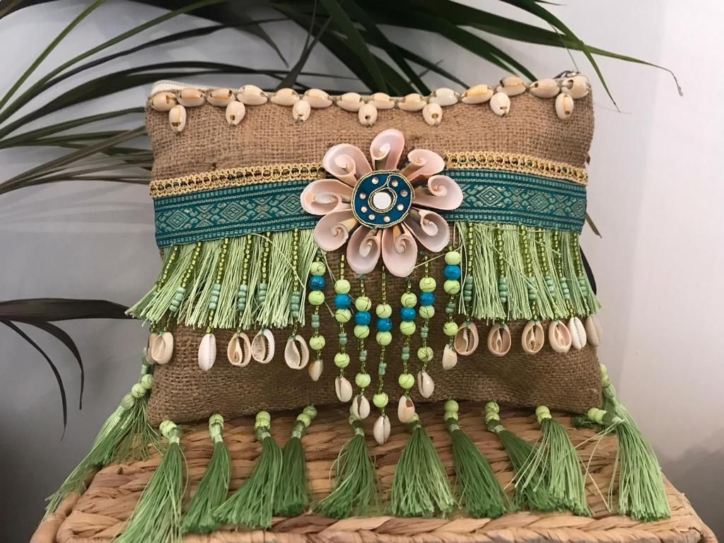 BOLSO DE MANO